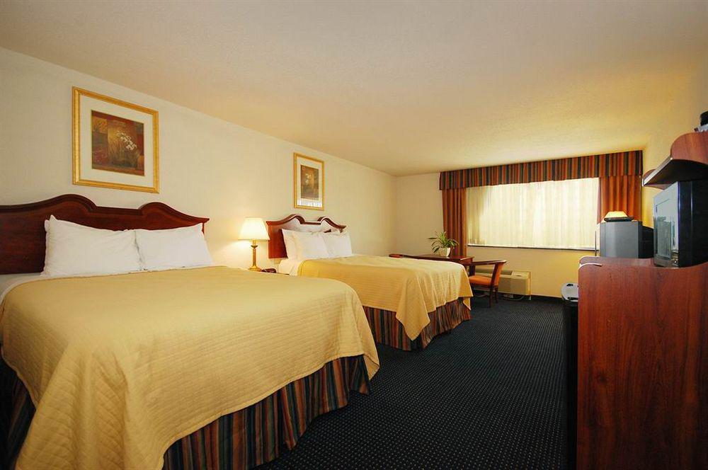 Comfort Inn Chester - Richmond South Exterior photo